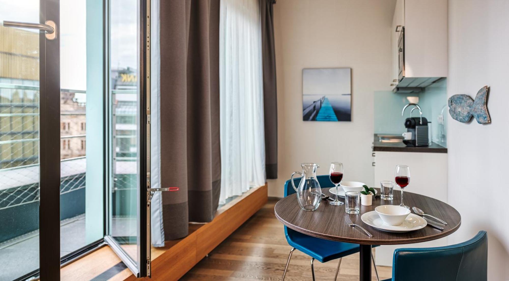 Vn3 Terraces Suites By Adrez Prága Kültér fotó
