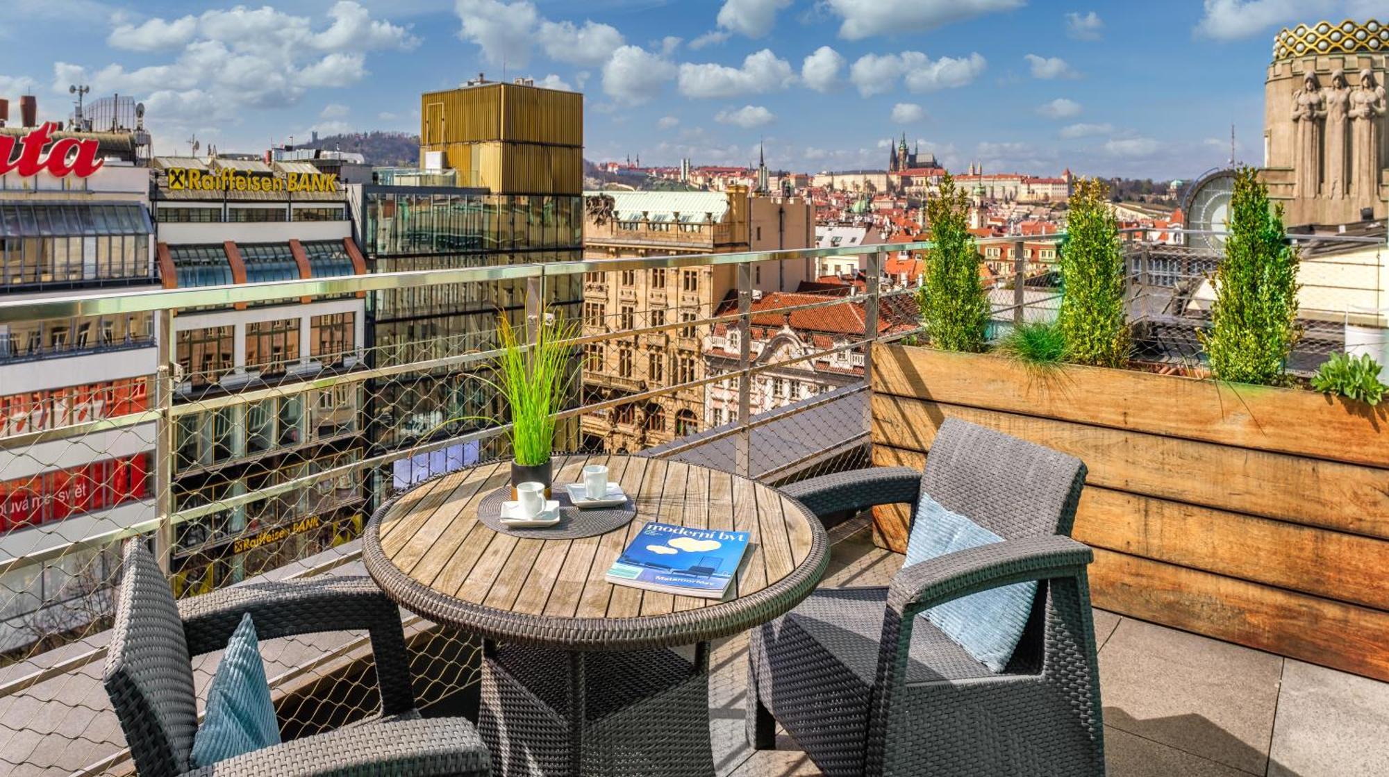Vn3 Terraces Suites By Adrez Prága Kültér fotó