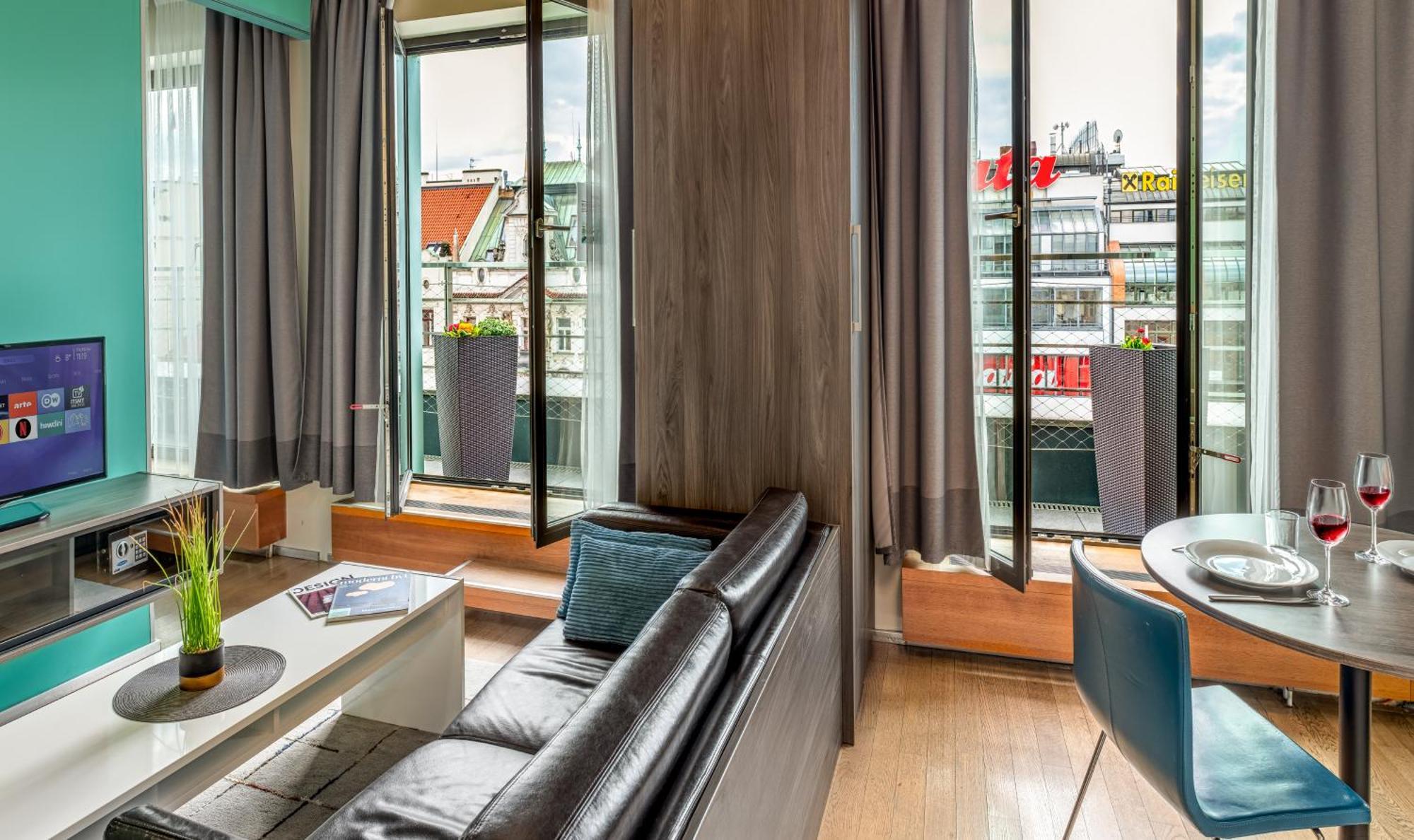 Vn3 Terraces Suites By Adrez Prága Kültér fotó