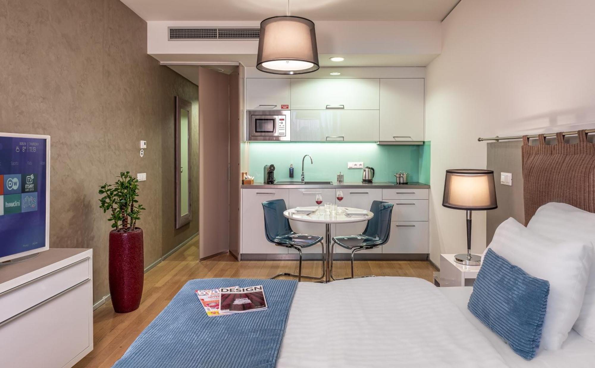 Vn3 Terraces Suites By Adrez Prága Kültér fotó
